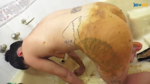 My Own Scat Bath