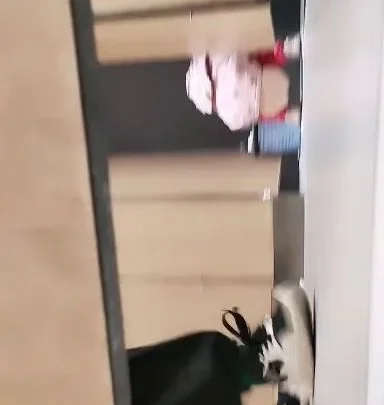 Hilarious female livestreamer 7