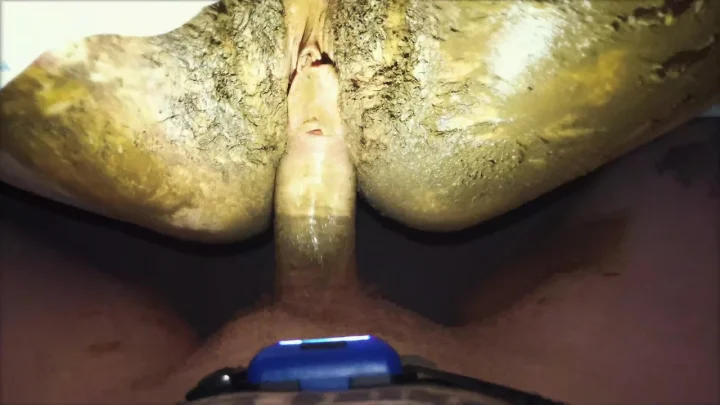 DirtyBetty – Cursed Amateur Backroom Scat: Filthy Solo Mud Play