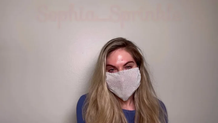 Sophia Sprinkle – 2 HUGE Heavyweight Shits