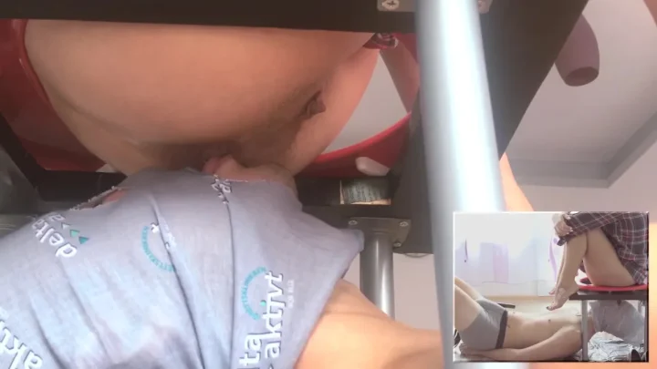 Long Shit – Milf Gets Eaten Out On Office Desk