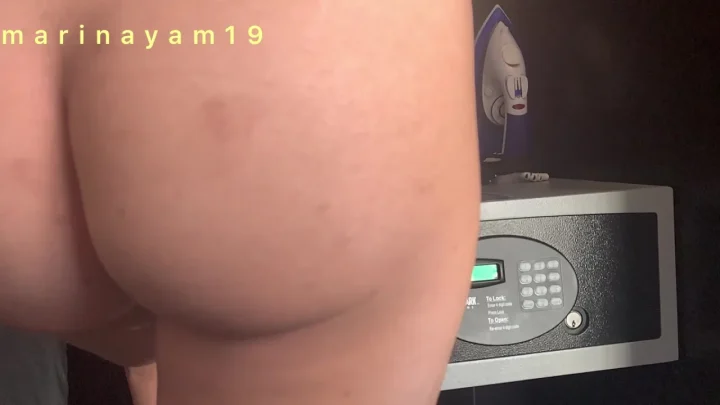 Marinayam19 – Leaving My Present (Asian Milf Anal)