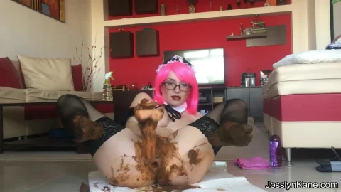 JosslynKane – Dirty maid plays with her sissy boy
