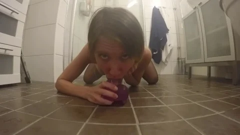 Sara And Dave – Wet and Dildoplay