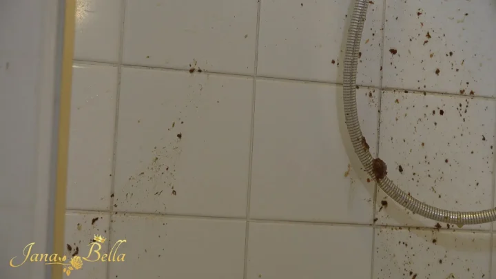 JanaBella – Closeup Shower Wall Enema Shit and Piss