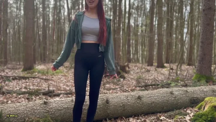 Luna Lou – Sommer Sonne Wildpinkeln – Endlich wieder NS