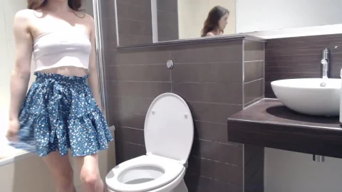 Lola Rae – UK Loser Toilet Slave Blowjob Scene