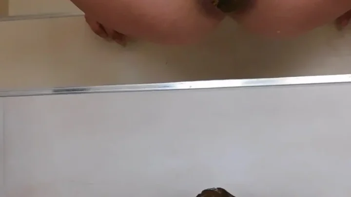 KinkGodess – Morning Nuggets: Blonde Shits on Plate
