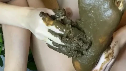 p00girl – XXX poop foot fetish shit licking off feet and chewing plus