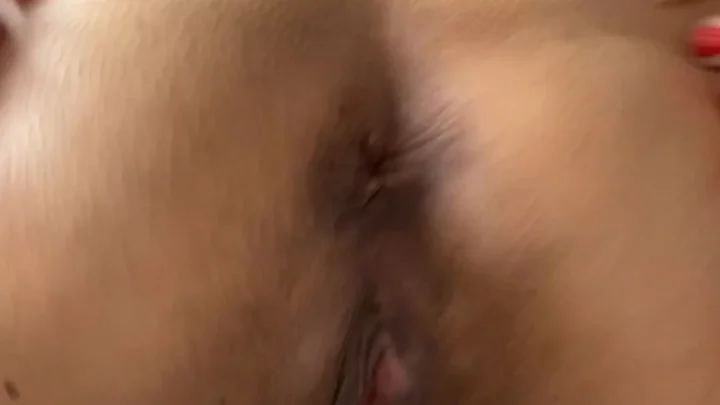 ANOOK84 – I FUCK MY ASS AND IT COME OUT STAINED WITH POOP