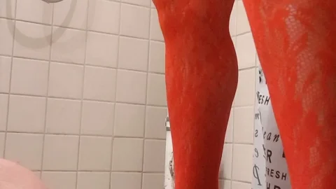 MistressYzabelle – Feed My Slave Soft Diarrhea Yummy Shower Fuck