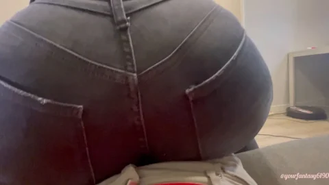 Yourfantasy6190 – Lap farts in black jeans