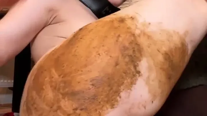 Misty Phoenix – Eating Poop And Fucking With Objects