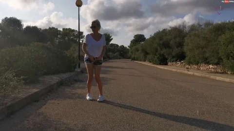 Dirty-Tina – Pissen on Tour 3: Blonde MILF Public Squatting