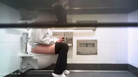 Hot Girls On Student Toilet 1