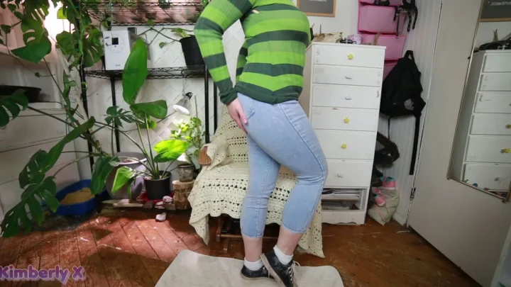 Kimberly X – Big Mess in My Jeans (Anal Play)